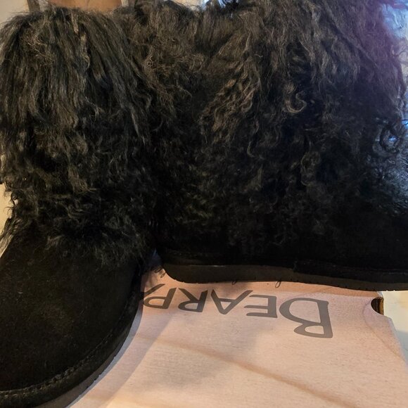 BEARPAW BOO Women's Ankle Furry Boots US 6 Black Suede Curly Lamb Sheepskin - Picture 3 of 16